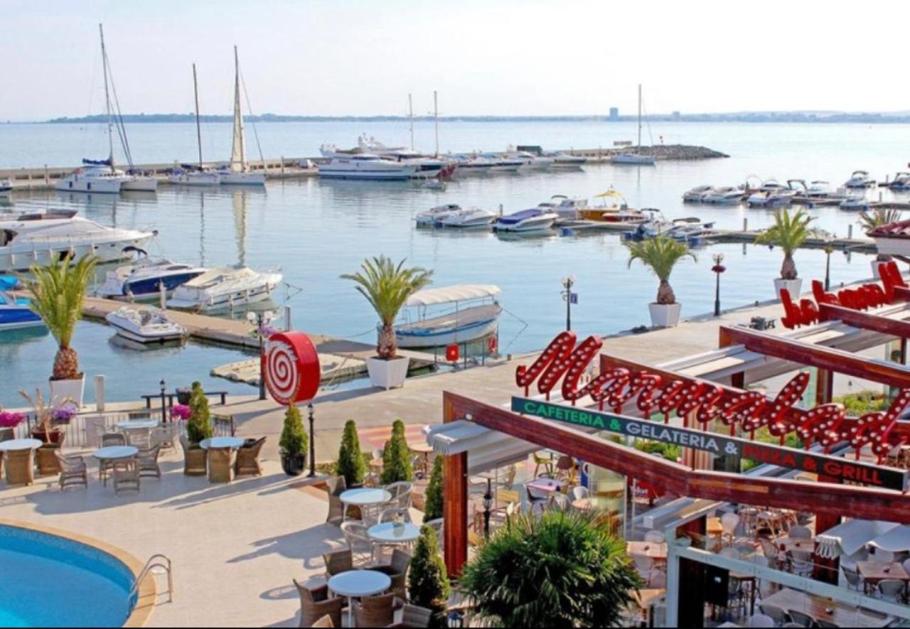 Family Hotel Aqua Ravda Exterior photo
